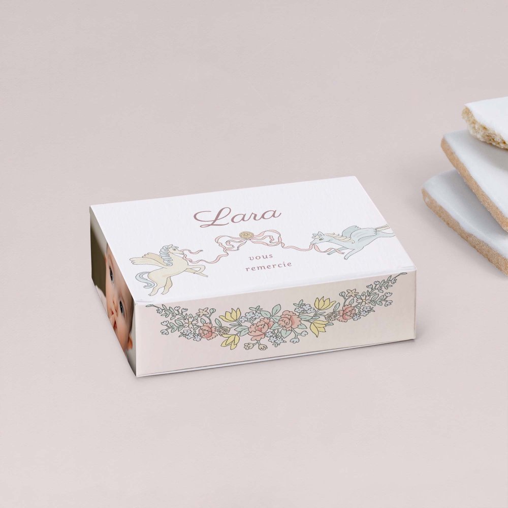 Médaillon enchanté