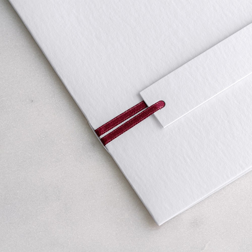 Ruban satin bordeaux 90 cm